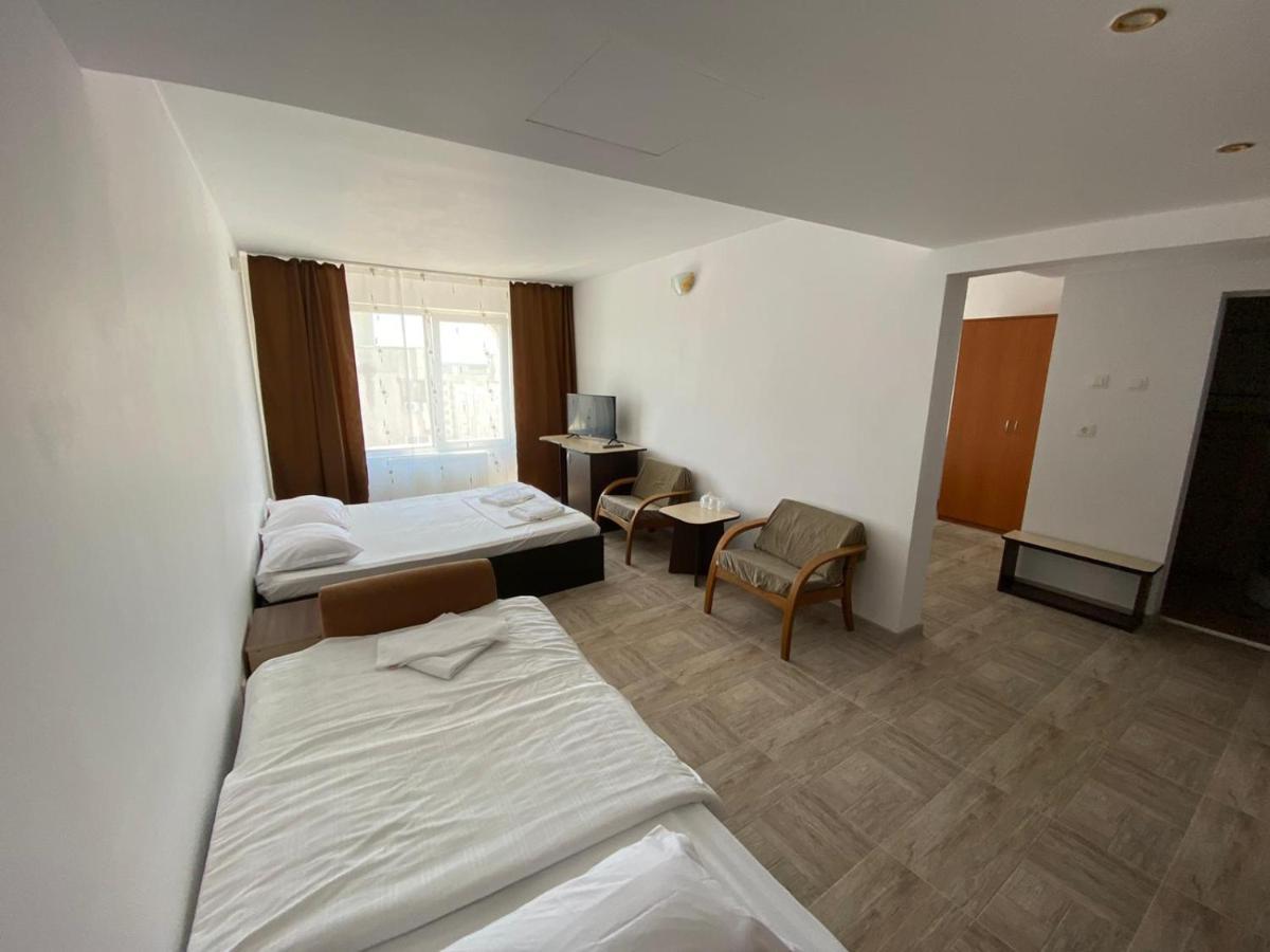 Hotel Gorj Târgu Jiu Exteriör bild