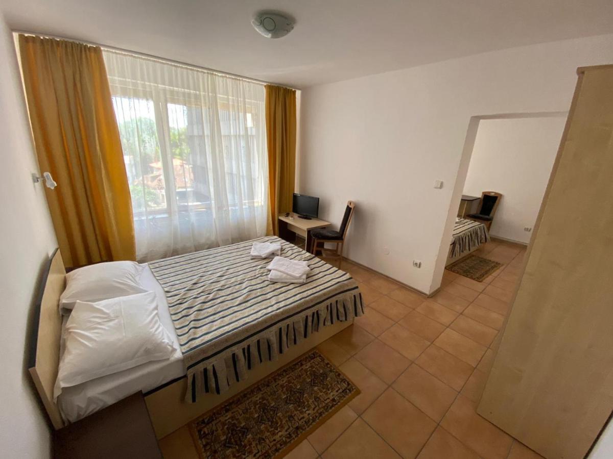 Hotel Gorj Târgu Jiu Exteriör bild