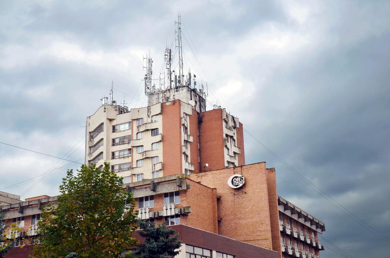 Hotel Gorj Târgu Jiu Exteriör bild